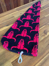 Load image into Gallery viewer, Head Towel - Bull Skulls