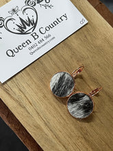 Load image into Gallery viewer, Earrings - Dallas Dangles 05
