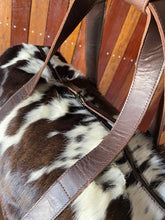 Load image into Gallery viewer, Duffle Bag - Cabin 029