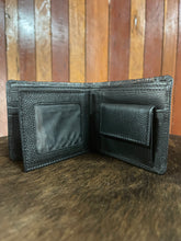 Load image into Gallery viewer, Wallet No Clip - Barcoo - Black with Brown Crocodile