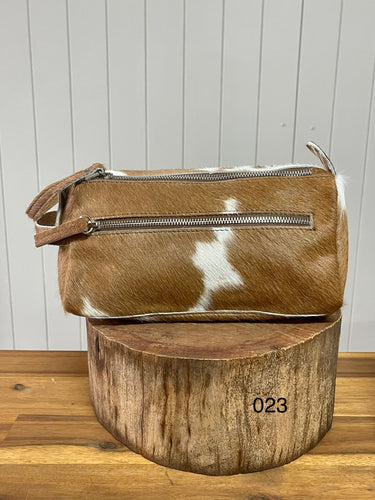Toiletries Bag - Cowhide 023