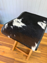 Load image into Gallery viewer, Cowhide Foot Stool 004