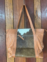 Load image into Gallery viewer, Tote Bag - Quintessa 0217