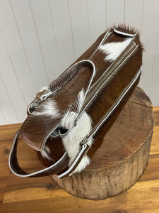 Toiletries Bag - Cowhide 025
