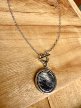 Load image into Gallery viewer, Necklace - Swivel Pendant 002