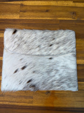 Load image into Gallery viewer, iPad Sleeve 01