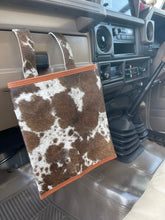 Load image into Gallery viewer, Car Caddy 04