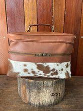 Load image into Gallery viewer, Makeup Bag - Toiletries Case 0221