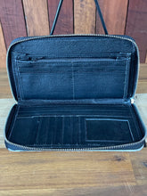 Load image into Gallery viewer, Wallet - Perfect 038