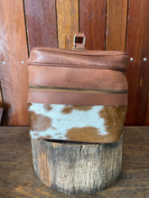 Load image into Gallery viewer, Makeup Bag - Toiletries Case 0218