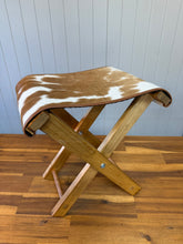 Load image into Gallery viewer, Cowhide Foot Stool 001