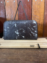 Load image into Gallery viewer, Wallet - Perfect 062