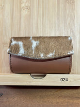 Load image into Gallery viewer, Lipstick Case - 024