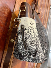 Load image into Gallery viewer, All Rounder - Weekender - Baby Bag 013