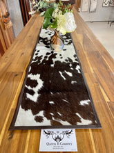 Load image into Gallery viewer, Table Runner - 100cm - 526