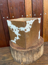 Load image into Gallery viewer, Plant Pot