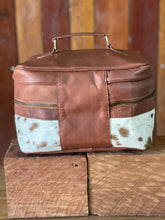 Load image into Gallery viewer, Makeup Bag - Toiletries Case 0202