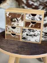 Load image into Gallery viewer, Jewellery Box - Claudia 02