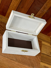 Load image into Gallery viewer, Jewellery Box - Chickens 🐓