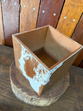 Load image into Gallery viewer, Plant Pot