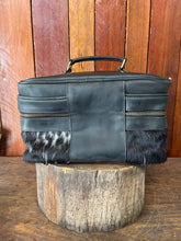 Load image into Gallery viewer, Makeup Bag - Toiletries Case 0134