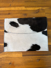 Load image into Gallery viewer, iPad Sleeve 13