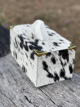 Load image into Gallery viewer, Tissue Box 06
