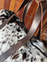 Load image into Gallery viewer, Duffle Bag - Cabin 030