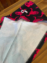 Load image into Gallery viewer, Head Towel - Bull Skulls
