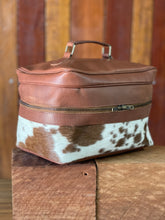 Load image into Gallery viewer, Makeup Bag - Toiletries Case 0202