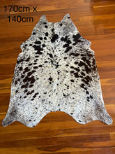 Load image into Gallery viewer, Cowhide 005
