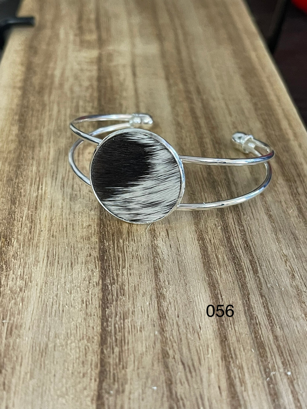 Bangle - Cowhide 056