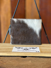 Load image into Gallery viewer, Wallet - Snowy River 09