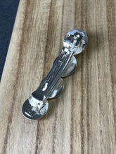Load image into Gallery viewer, Hair Clip - Silver 02