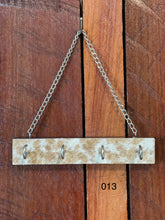 Load image into Gallery viewer, Key Rack 013