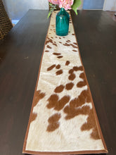 Load image into Gallery viewer, Table Runner 180cm - 022