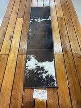Load image into Gallery viewer, Table Runner 100cm - 513