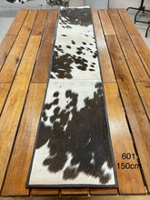 Load image into Gallery viewer, Table Runner - 150cm - 601