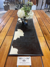 Load image into Gallery viewer, Table Runner 100cm - 515