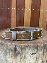 Load image into Gallery viewer, Collar - Small - S012