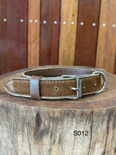 Load image into Gallery viewer, Collar - Small - S012