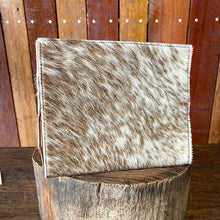 Load image into Gallery viewer, Tissue Box Holder - 08