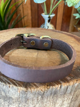 Load image into Gallery viewer, Collar - Leather - Small