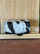 Load image into Gallery viewer, Lipstick Case - 16