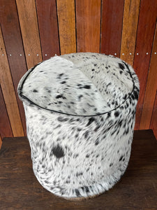 Ottoman - Footstool - 01