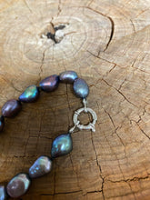 Load image into Gallery viewer, Bracelet - Baroque Freshwater Pearl - Peacock