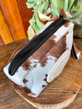 Load image into Gallery viewer, Baby Wipes Holder - Cowhide Print