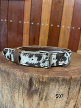 Load image into Gallery viewer, Collar - Small - S07