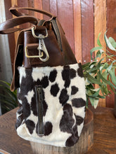 Load image into Gallery viewer, All Rounder - Weekender - Baby Bag 01