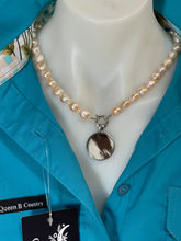 Load image into Gallery viewer, Necklace - Pearl + Pendant 06